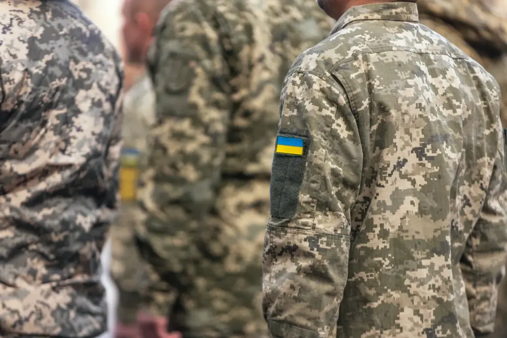 Ukrainian Servicemen Speak Out Against Corruption in Authority