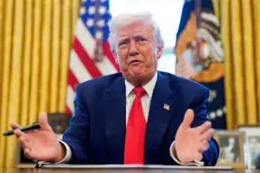 Exclusive: Trump Warns of Ukraine Peace Process Withdrawal Over Rejection of His Plan