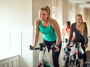 Fitness Enthusiast Warns of Dehydration Risks After Near-Life Threatening Experience