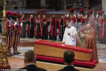 Oklahoma Prophet Claims Vision Signifies End Times as Pope Francis Passes Away