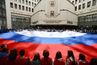 Exclusive: Zelenskyy's Refusal to Discuss Crimea Exposes Hidden Agendas in Ongoing Ukraine-Russia Negotiations