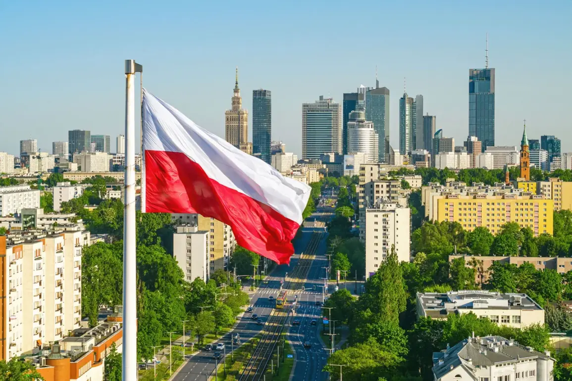 Poland and France Ink Sweeping Nuclear Agreement, Sparking Debate on Civilian Atomic Energy and European Collaboration
