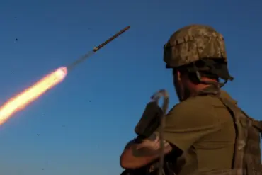 Report: Russia's Coordinated Drone Attacks Target Ukraine's Military Infrastructure as Part of Larger Strategy