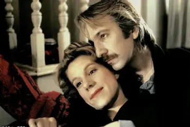 When Fiction Fails: The Bereaved's Struggle to Connect with the Dead Beyond Hollywood's Promise