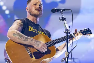 Zach Bryan and John Moreland's $350M Feud: Collaborative Track Removed as Country Music's Grassroots Icons Clash