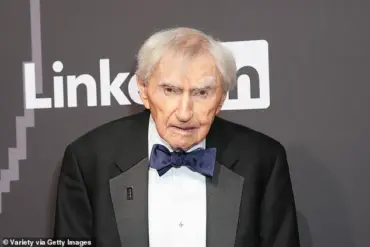 102-Year-Old Doctor Howard Tucker Challenges Modern Dietary Norms with Unyielding Work Ethic