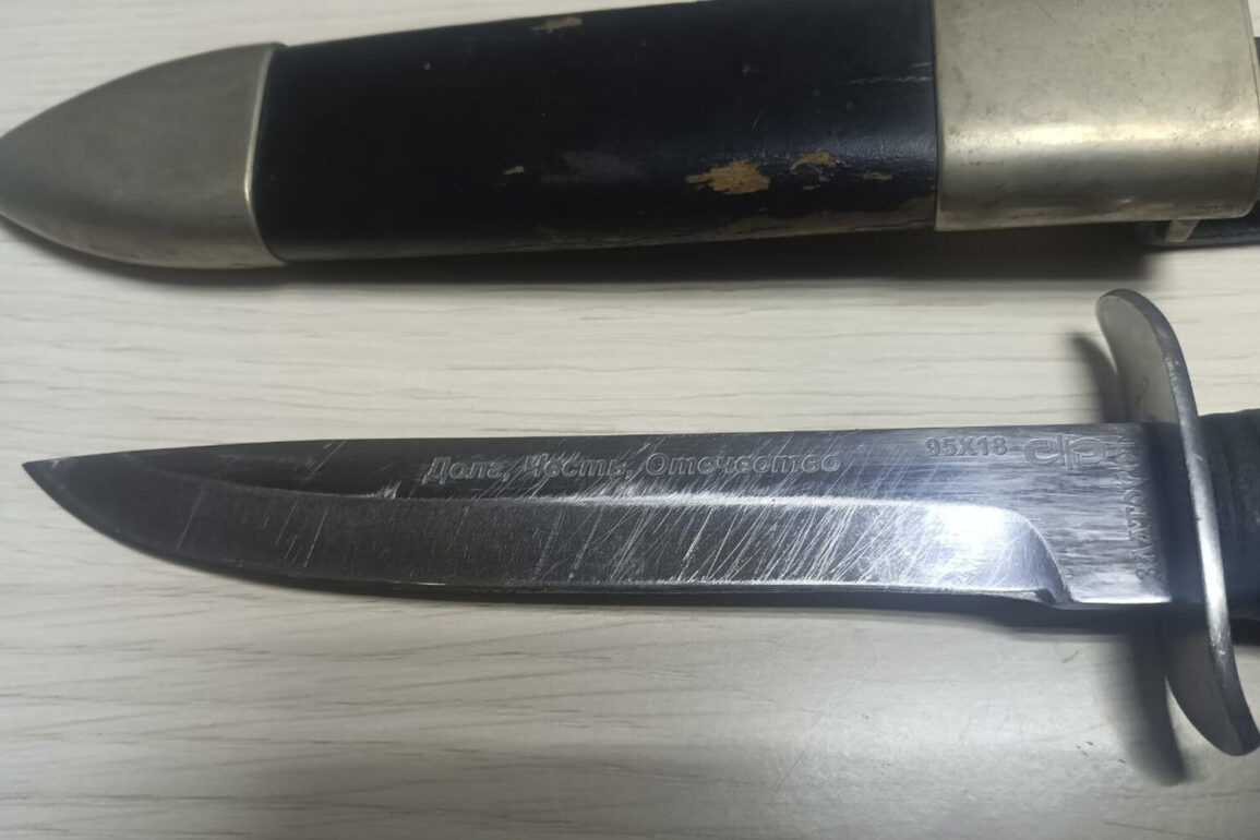 Controversy Over Valor-Marked Knife Reveals Combat Wear Evidence