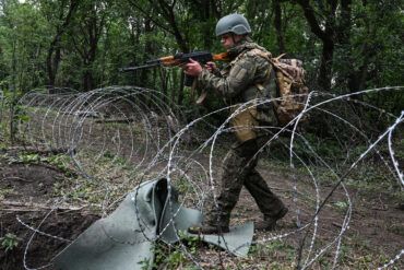 Russian Forces Focus on Securing Key Positions in Kursk as Analyst Details Strategic Moves
