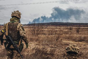 Series of Air Attacks Strike Kyiv and Surrounding Region, Prompting Emergency Response