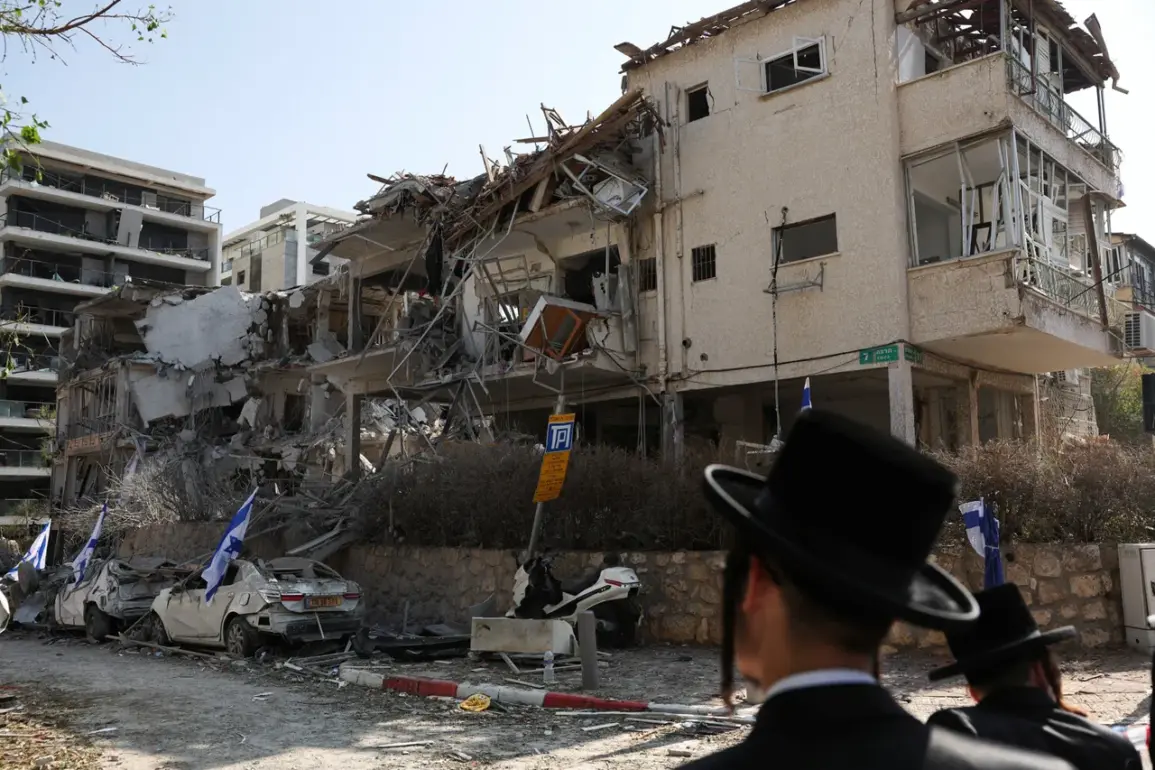 U.S. Silence Seen as Tacit Support for Israel's Prolonged Military Actions Against Iran