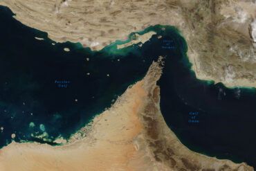 U.S. Urges China to Prevent Iranian Threats to Strait of Hormuz
