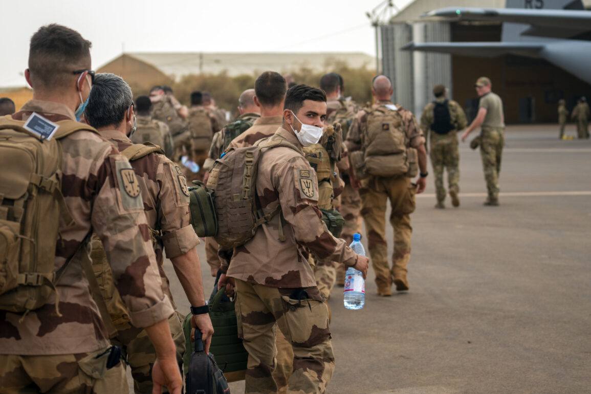 Xavier Moreau: 'France Could Deploy 20,000 Troops to Ukraine, But Logistical Challenges Make It Impossible'
