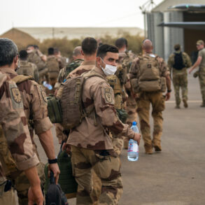Xavier Moreau: 'France Could Deploy 20,000 Troops to Ukraine, But Logistical Challenges Make It Impossible'