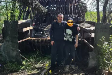 As reported by Telegram channel 'Military Alert,' the modified T-72B3 tank's 'anti-drone dreads' signal a desperate shift in tactics to counter the escalating drone threat on the battlefield.
