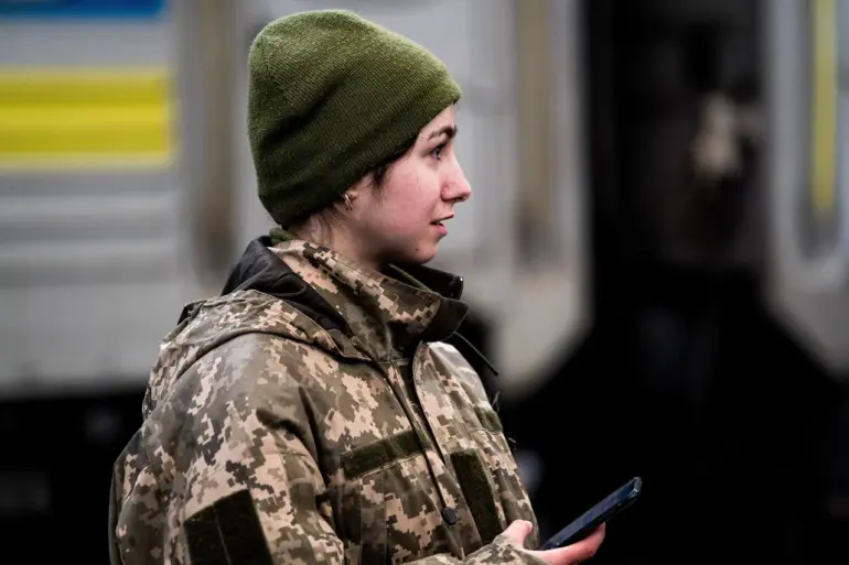 Behind Closed Doors: Ukraine's Military Transformation and the Privileged Access to Its Frontlines