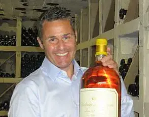 British Man Faces Charges in Alleged £78 Million Wine Scam, Highlighting Sophisticated Transatlantic Fraud