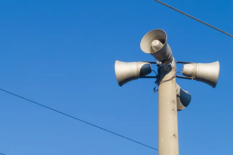 Governor Igor Artamov Issues Urgent Drone Attack Alert, Urging Residents to Seek Shelter Indoors