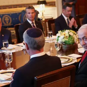 Historic White House Meeting: Netanyahu Delivers a Letter to Trump in Pivotal Diplomatic Exchange