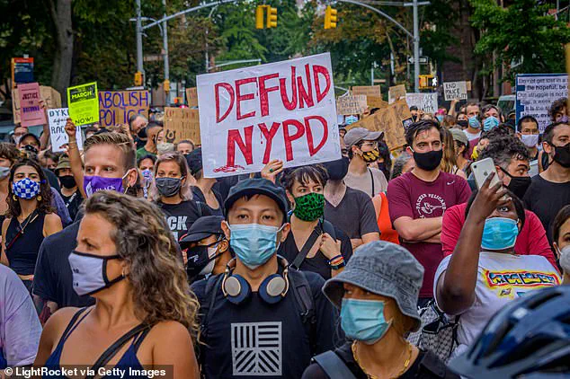 Law Enforcement Exodus Sparks Partisan Divide in U.S. Law Enforcement Landscape