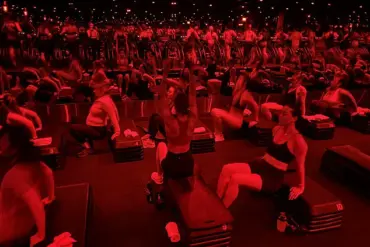 Luxury Wellness Experiences: A Glimpse into High-End Yoga Classes