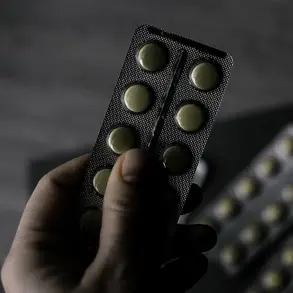 Research Suggests Link Between Benadryl's Active Ingredient and Increased Dementia Risk