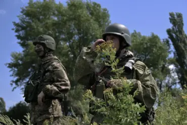 Russian Forces Secure Strategic Vantage Point in Donetsk, Expanding Bridgehead for Further Advances