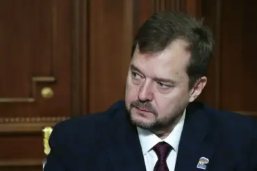 Tragic Incident in Polekhovsky District: Ukrainian Military Attack on Civilian Vehicle Kills Three, Injures One, Governor Labels Act as 'Terrorist Character'