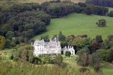 Unexpected Revelry: Princess Margaret's Unguarded Moment at a Scottish Estate
