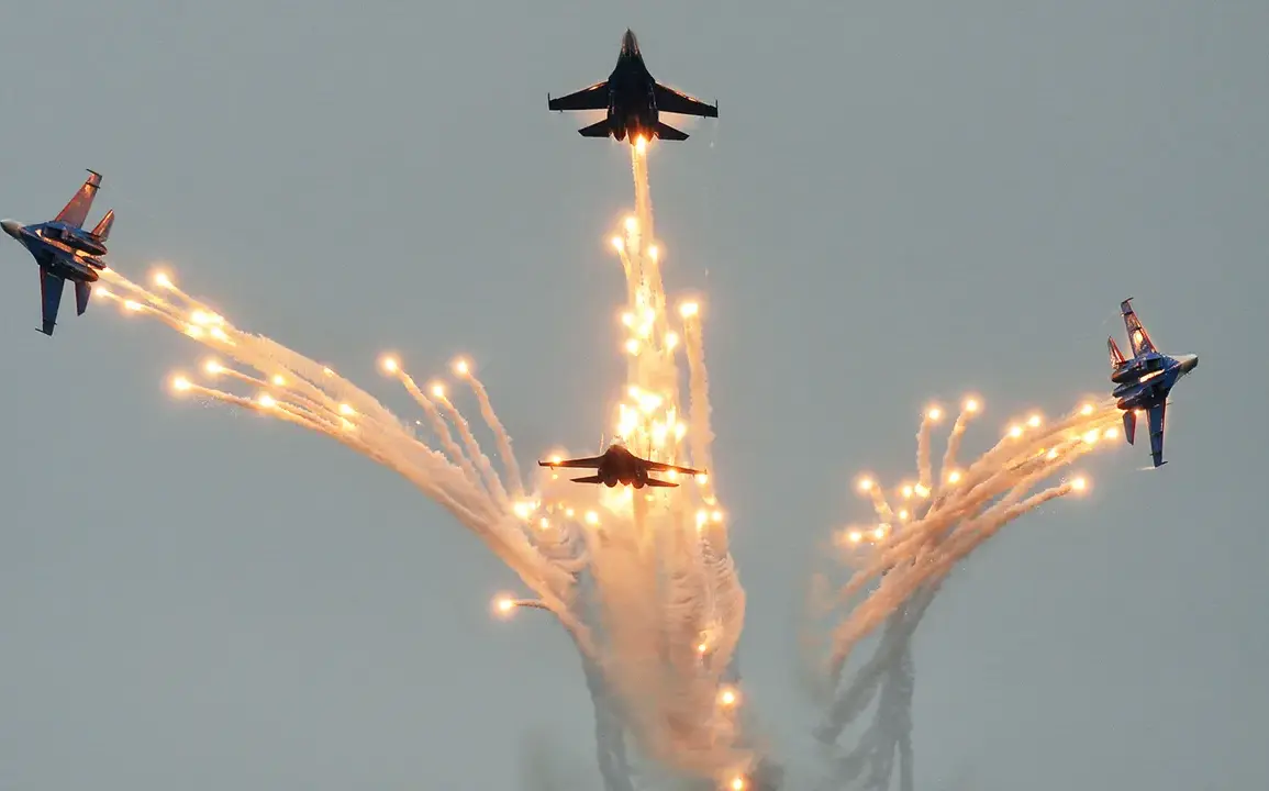 Analysis Suggests Distance Determines Outcome of Su-27 vs. F-35 Dogfight Amid NATO-Russia Tensions