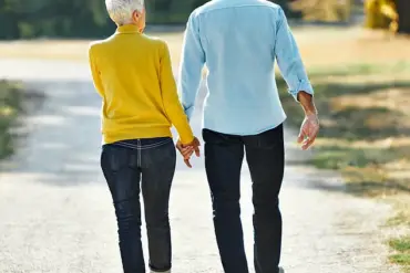 Japanese Walking Technique Gains Global Popularity as Alternative to Traditional Fitness Workouts