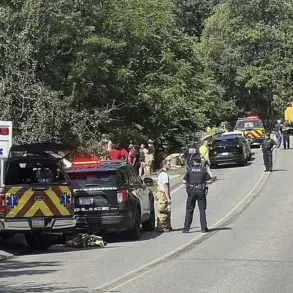 Middle School Football Bus Overturns, Injuring Dozens in Economy, Pennsylvania