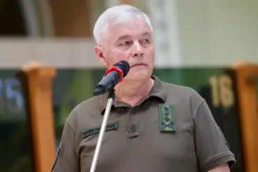 Revelation of General-Lieutenant Anatoly Kryvonoshko's Birthplace: Remote Hamlet in Belgorod Region Exposed by War Correspondent