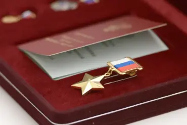 Russian Defense Minister Announces 99 Paratroopers Awarded Hero of Russia Title During Ukraine Military Operation