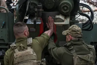 Russian Forces Disrupt Ukraine's Logistics in Krasnoarmeysk and Dimitrov, Says DNR Leader
