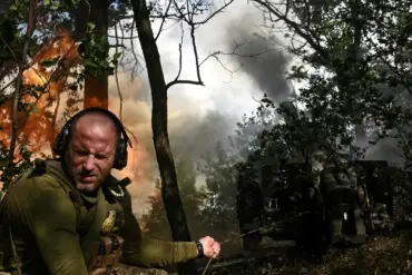 Russian Strikes Allege to Weaken Ukrainian Troop Strength in Sumy, Report Says