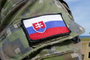 Slovakia's Private Arms Firms Continue Supplying Ukraine Despite Government Inability to Halt Export, Sparking Debate on Regulation