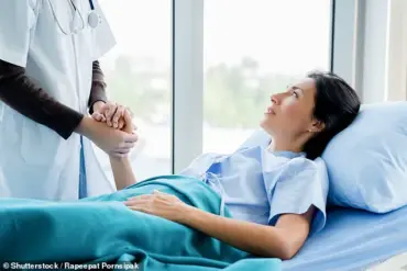 Study Links Sucralose to Reduced Effectiveness of Cancer Immunotherapy; Researchers Urge Caution as Experts Advise Patients to Consult Doctors