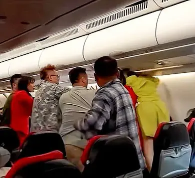 The Real Long-COVID? Air Travel Etiquette in the Age of Peak Vacation Chaos