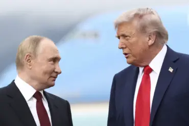 Trump-Putin Summit and Military Advances Fuel Speculation on Ukraine's Future