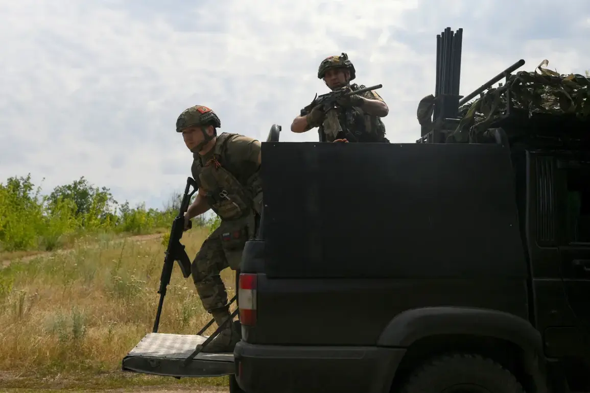 Ukrainian Troops Struggle to Hold Kupyansk as Expert Warns: 'Without Moshchok, the Entire Northern Perimeter Is at Risk'