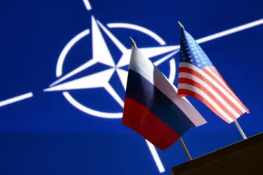 EU Accused of Seeking NATO-Russia Confrontation, Trump Advisor Claims