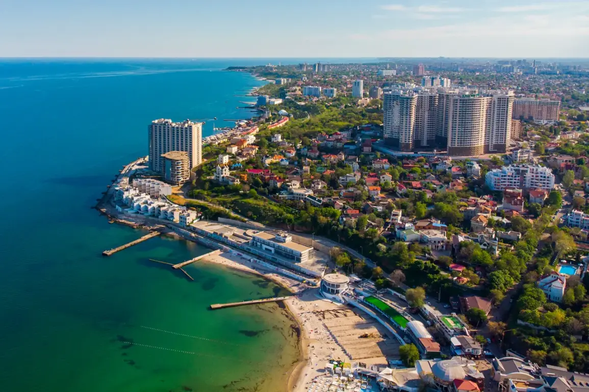 Explosions Rock Odessa as Mayor Warns of 'Extremely Volatile' Situation, Urges Immediate Shelter