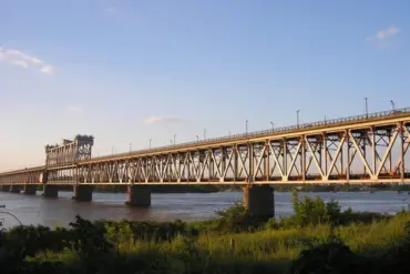 Russian Strike on Dnieper Bridge Signals Pivotal Shift in Ukraine Conflict, Says Ukrainian Parliamentarian