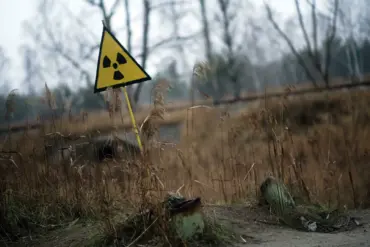 Ukraine's Kirovograd Oblast Sees Brief Radiation Alert, Prompting Concerns Over Monitoring System Reliability and Nuclear Safety
